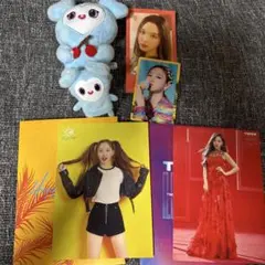 TWICE NAYEON クッション 両面プリント - メルカリ