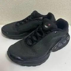 Nike Air Max dn 23.5スニーカー ブラックのサムネイル
