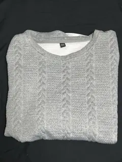ケーブルニット グレー セーター
