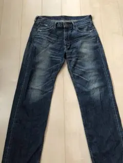 リーバイス　デニム　古着　32-33