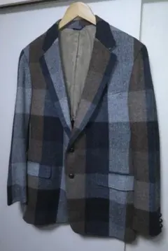 Item thumbnail for item 3cd2114e-1400-4608-a32e-3960e9a428ed