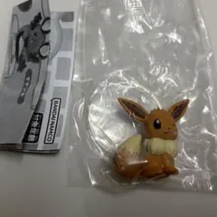 ポケモン　しっぽみてみてフィギュア　イーブイ