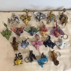 モンスターハンター ストラップ まとめ売り 18体 - メルカリ