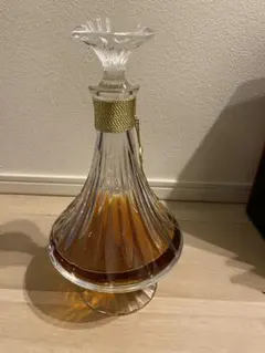 古酒未開栓 ホワイトホース アメリカカップ 750ml 43% 古酒未開栓 ホワイトホース アメリカカップ 750ml 43% - メルカリ