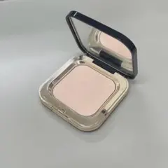 クレドポーボーテ　プードルコンパクトエサンシエルn