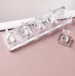 【新品】ネイルチップ スタンドのサムネイル