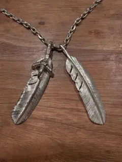 ファーストアローズ　フェザーネックレスセット