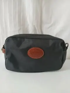 (美品)LONGCHAMP ロンシャン トラベルポーチ クラッチバッグ グレーのサムネイル