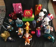 マクドナルド おもちゃ マクドナルドハウス スヌーピー ディズニー
