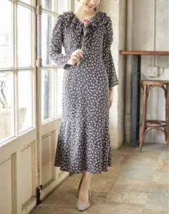 【新品】トッコクローゼット ラッフルフリルギャザースリーブマーメイドワンピース黒