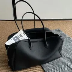 THE NORTH FACE 大容量 ブラック ショルダーバッグ y