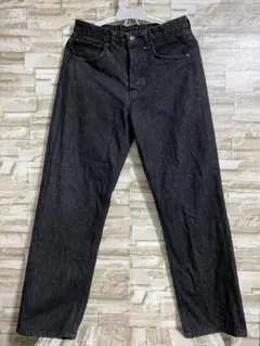 ストレートデニム