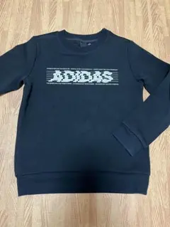 adidas ブラック トレーナー 130サイズ