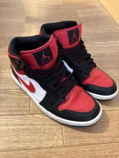 Nike Air Jordan Midスニーカー 赤黒白