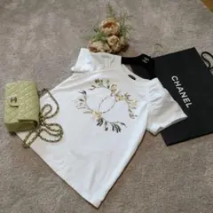 最終セール♥美品❣♥シャネルのトップスのサムネイル