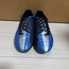 超激レア❗️トータル90レーザーⅢ FG 26㎝ サッカースパイク - メルカリ