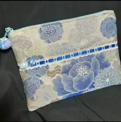 ☆最終価格☆【新品未使用】着物帯リメイクポーチ ブルー 牡丹&梅柄
