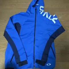 OAKLEY フード付きジャケットとパンツセットのサムネイル