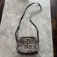 Victoria’s Secret ヒョウ柄ショルダーバッグのサムネイル