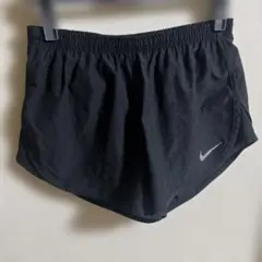 Nike DRI-FIT ランニングショートパンツ　Sサイズ ブラック