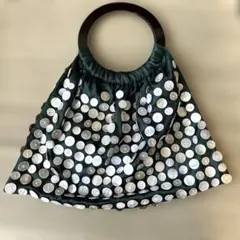 たくさんの貝のボタンのバンドバッグ　ショルダーバッグ　グリーン　シルクのサムネイル