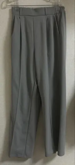 グレー プリーツ入り スラックス ゴムウエスト