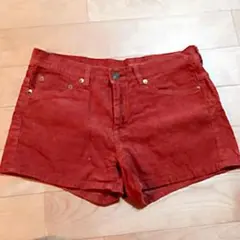 コーデュロイのショートパンツ