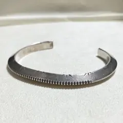 【Navajo / Sterling Tahe】　重量61g バングル Navajo / Sterling Tahe】 重量24.75g バングル - メルカリ