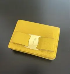 Ferragamo サルヴァトーレフェラガモ 二つ折り財布 ヴァラリボンのサムネイル