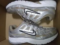 ナイキ　Nike p6000 p-6000 26㎝　y2k ランシュー カーキ