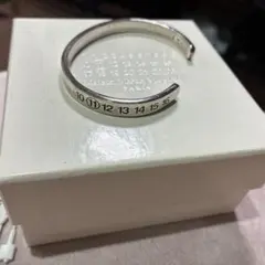 R*様 最終値下げMaison Margiela ボルト＆ナットブレスレット R*様 最終値下げMaison Margiela ボルト＆ナットブレスレット - メルカリ