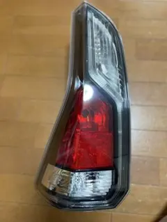 2025年最新】セレナ C27 純正 テールの人気アイテム - メルカリ