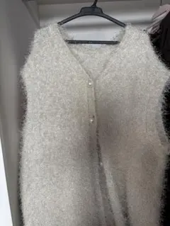 Item thumbnail for item f257085a-4335-40cf-8d2c-18d452a1665e