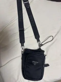 PRADA ブラック ショルダーバッグ