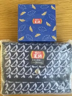 [新品]餃子の王将　ワイヤレスイヤホン•エコバッグ　セットのサムネイル