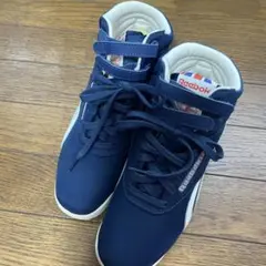 Item thumbnail for item 3a5ffa6d-8ae3-4c7a-aca5-2055abb72854