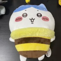 ちいかわ　ハチさんBIGぬいぐるみ　ハチワレ