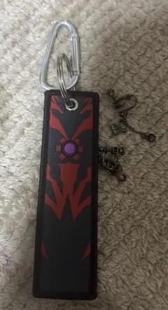 ウルトラマンベリアル　フライトタグ　イヤリング　ウルトラマンショップ