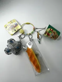 じゃらじゃらキーホルダー パンスクイーズ＆じゃがりこ＆カチカチキーボードのサムネイル