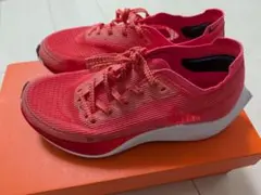 【美品】 NIKE ヴェイパーフライネクスト%2 24.0cm