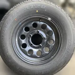 ジムニー シエラ スペアタイヤ ホイールセット 195/80R15 （＊245）のサムネイル