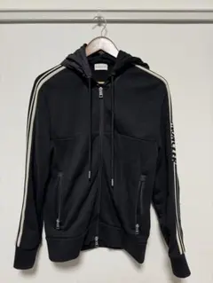 MONCLER モンクレール フード付きパーカー 黒