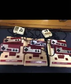任天堂　ファミコン　3台　RFスイッチ？2個　四角ボタン　動作未確認　ジャンク品