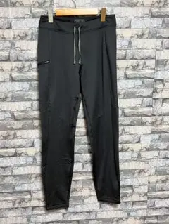 Patagonia R1デイリーボトム　INBKカラー