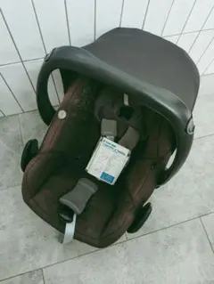 Maxi-Cosi ペブル 破損箇所あり