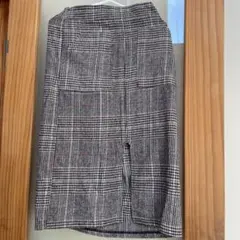 チェック柄膝下丈スカートのサムネイル