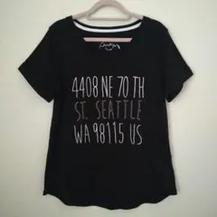 ブラック 半袖 Vネック Tシャツのサムネイル