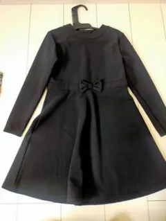 女の子 フォーマル ワンピース 130 黒 冠婚葬祭 発表会