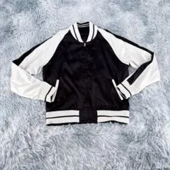 《LOWRYS FARM》　ローリーズファーム　スタジャン　リバーシブル　長袖