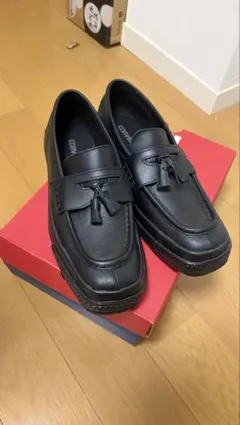 CONVERSE コンバースタッセル付きローファー ブラックのサムネイル